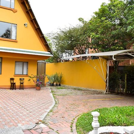 Casa Iris Chía Exterior foto